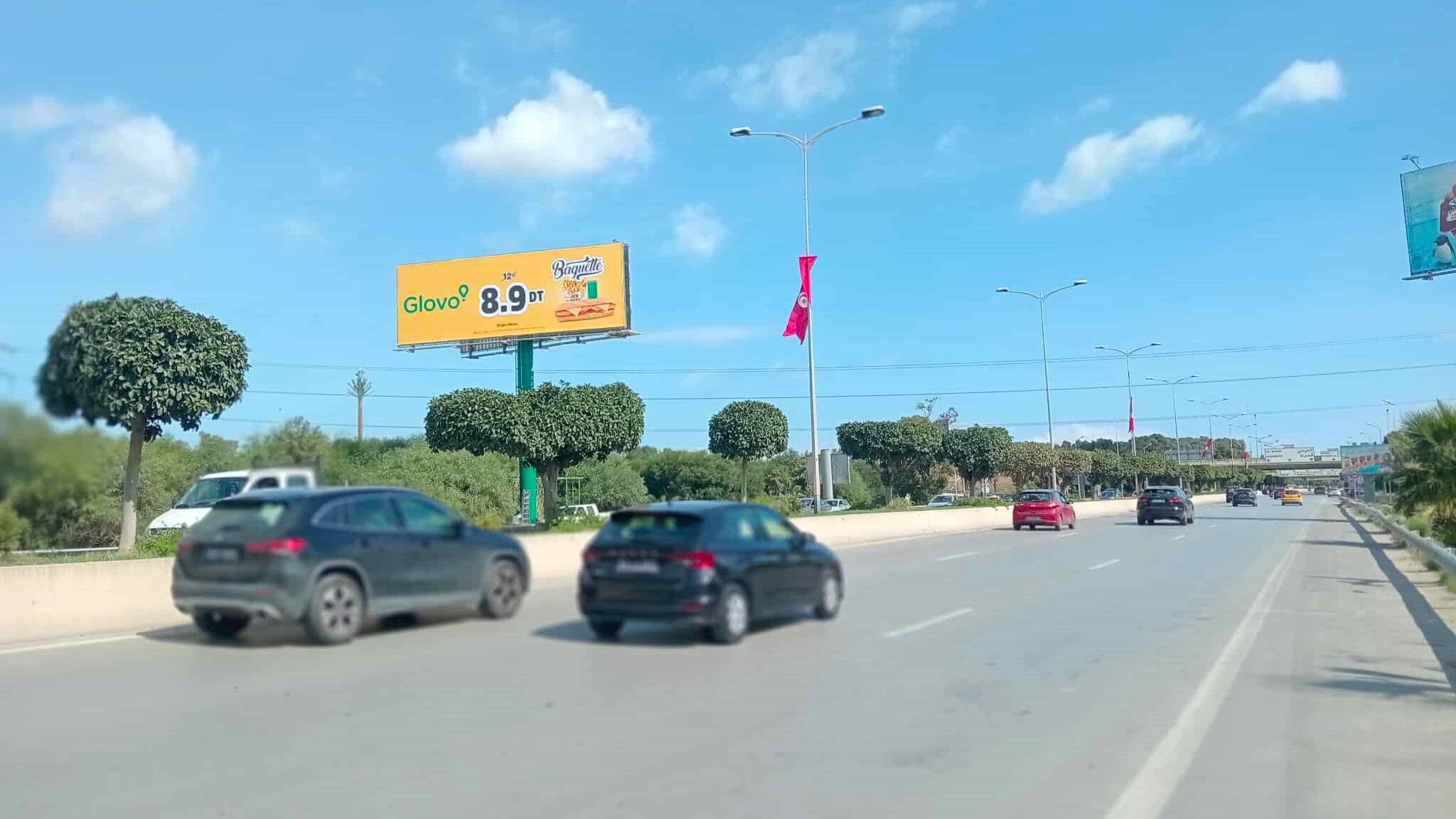 UV08 - Niveau Ain Zaghouan Nord, Maison Jetour et IM Motors avant entrée Carrefour, Bhar Lazreg, La Soukra, Jardins de Carthage, direction La Marsa