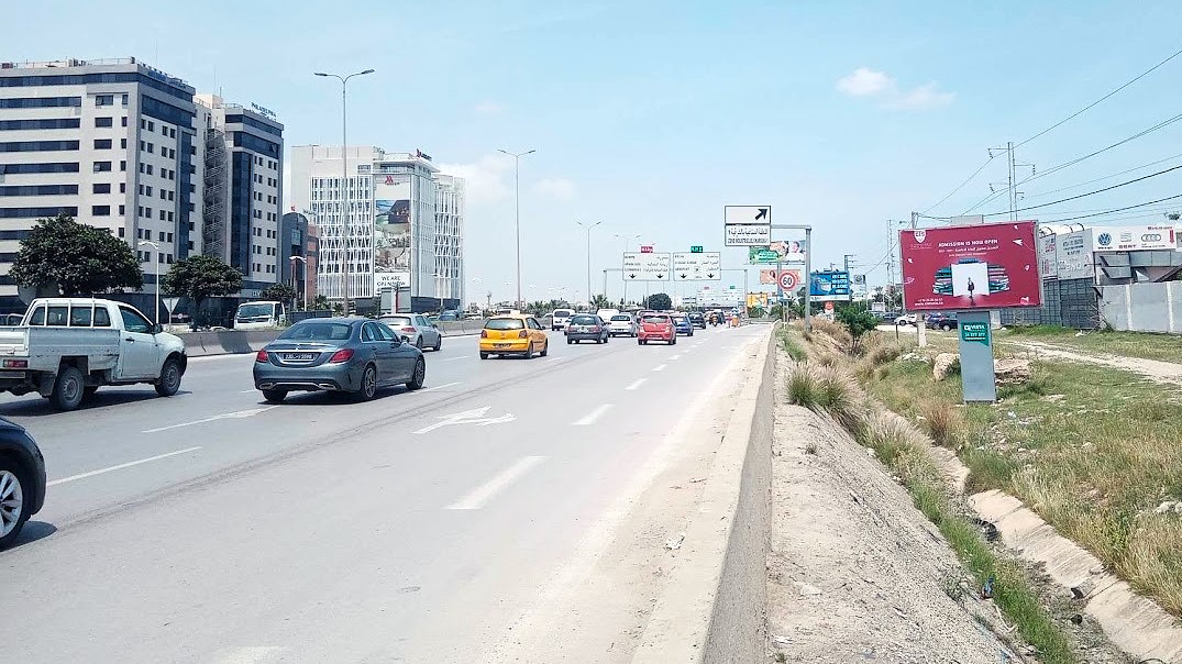V59 - Niveau Carrefour CASH&CARRY Charguia 1, en face de siège Orange direction Aéroport, Route X, Géant, Bizerte