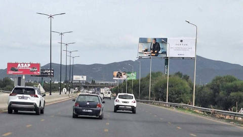 Panneau publicitaire UV09 – Sortie Sud