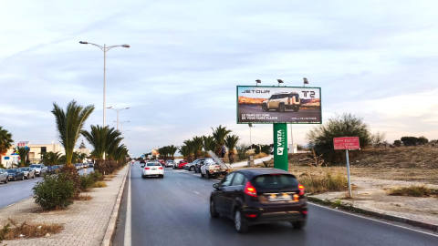 Panneau publicitaire UV29 – Lac II