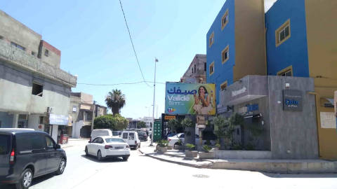 Panneau publicitaire V112 – Ain Zaghouan