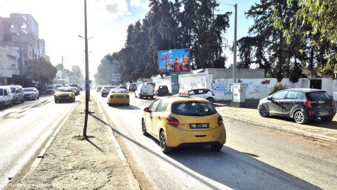 Panneau publicitaire V155 – La Soukra